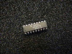 DATEL ADC-847B IC A/D CONVERTER SINGLE 8-BIT BIPOLAR DIP 18-PIN **NEW**