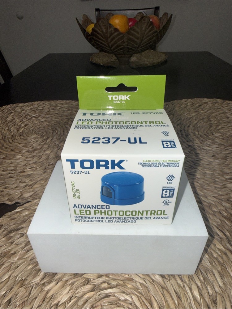 Tork 5237 UL LED Photocontrol Dusk to Dawn 120-277V Twist Lock Sensor
