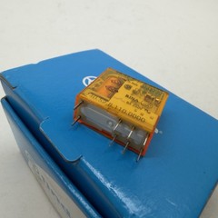 Lot Of 9 New 40.52.8.110.0000 Type 40.52 110VAC Relay