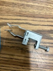 Box Of 17 BC12P CADDY Flange Clip 3/4 EMT Supports