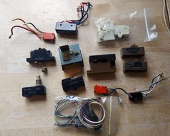 Micro Switch Lot. Electrical Swirch Lot Various Manufacturers. Lot See Photos
