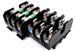 Lot of 2 – BM6033SQ Bussmann 600V 30 Amp Fuse Holder – Next Day Option