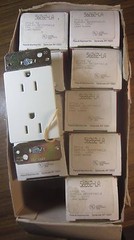 Pass & Seymour 15 Amp 125 Volt Duplex Receptacle Outlet Light Almond Lot of (9)