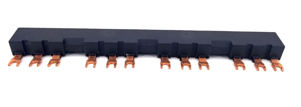 Siemens 3RV1915-2CB Busbar, 63Amp, 3-Phase, 690V