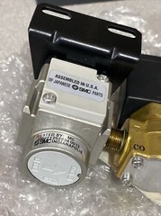 School Bus Crossing Gate VALVE AND REGULATOR 52000738 or VMRS: 174-017-008
