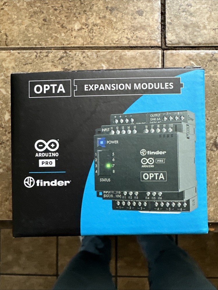 Arduino Pro Opta Ext D1608E Expansion Module with 16 Voltage Inputs & 8 Relays