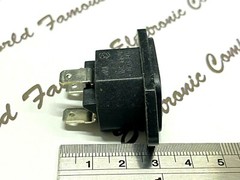 1pcs – SWITCHCRAFT EAC311 10A 250V AC MALE RECEPTACLE AMOUNT IEC INLET SOCKET