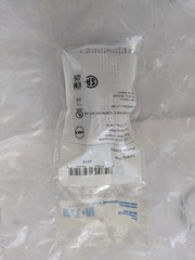 Eaton Wiring Devices 4770 – Plug 15A 277V 2P3W Lkg GY – 1EA