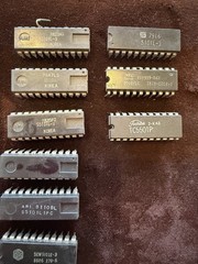 19 Miscellaneous Assorted EPROM Chips 5101&5501 Untested