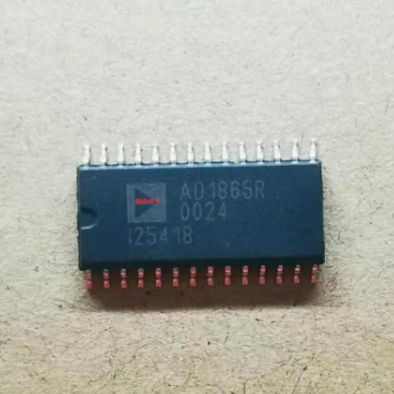 1PCS Audio DAC IC ANALOG DEVICES SOP-28 AD1865R AD1865RZ AD1865
