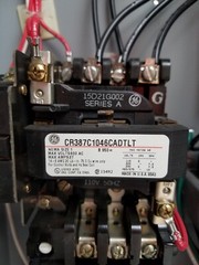GE NEMA 1 Size 1 Breaker Style Combo Motor Starter 3P 480V HOA – Next Day Option