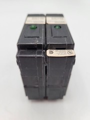 Cutler Hammer CHSA Secondary Surge Arrester Plug-On 150 Volt AC 2 Pole Series A