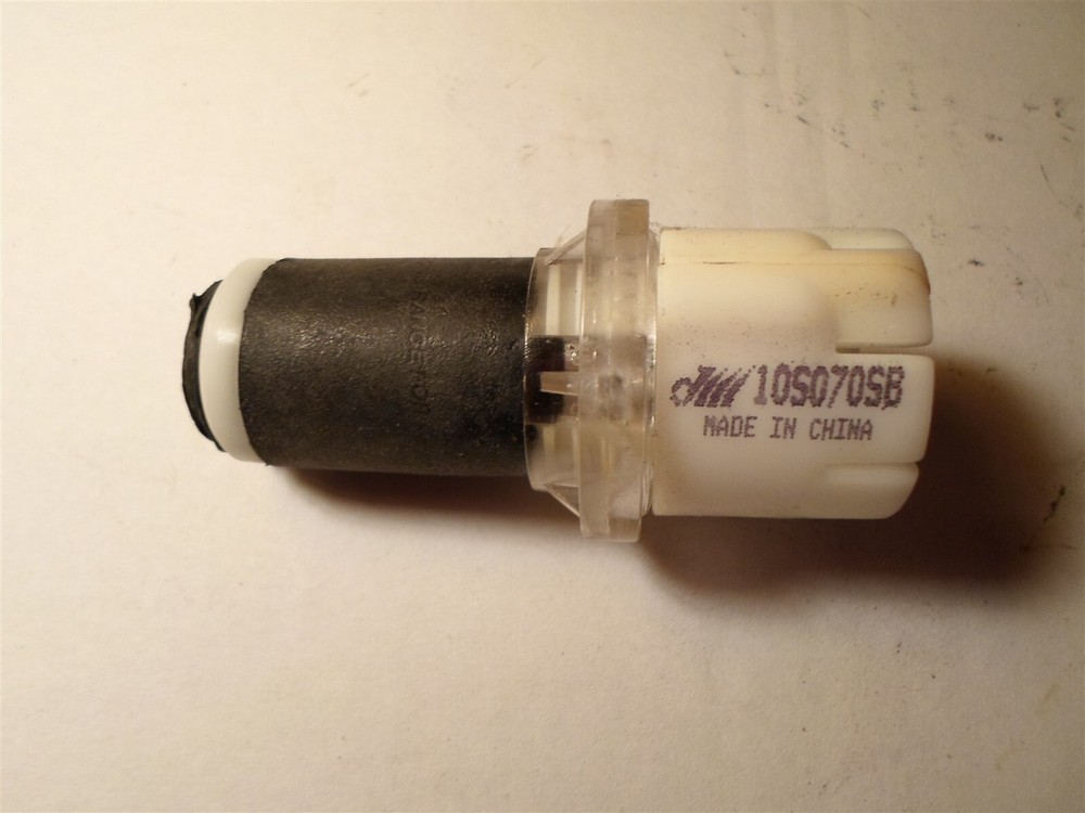 Lot of 9: 1″ Simplex Plug for 5/8″ Cable with bushing 0.50 – 0.70
