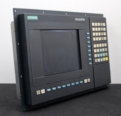 SIEMENS 840D OP 031 LCD Monochrome STD-LAY 6FC5203-0AB10-0AA1 24VDC 20.4…28.8V