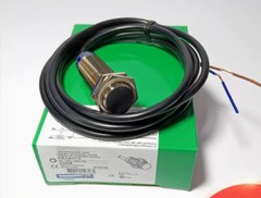 1PC NEW FIT FOR Inductive proximity switch sensor XS218AAMAL2