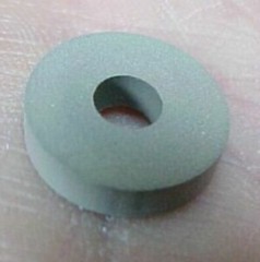 Lot 100 Chomerics EMI Electro Conductive Silicone Rubber Powder Metal Washers