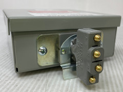 Electro-Rail 4 Pole Fusible Plug-In 300Vac 15A ERS-354M