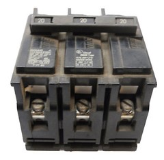 LOT OF 2 GOULD I-T-E BQ3-B020 CIRCUIT BREAKER 20A 3 POLE240VAC