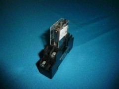 Omron G2R-1-SN G2R1SN Relay w/ Socket 30 Days Warranty Expedited Shipping