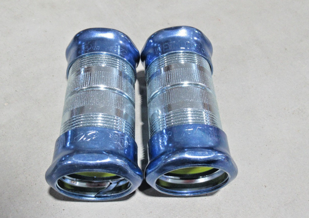 2 Pack Hubbell Raco 2925RT Raintight 1-1/4″ EMT Conduit Coupling, Steel *NEW*