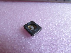 AT27C256R-12KC ATMEL 256K, 32K x 8 Ceramic Gold Window 32pin JLCC EPROM IC CPU 1