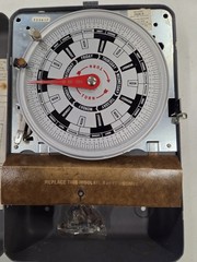 Paragon 7008-0 Day Calendar Dial Time Control Switch 120V 60Hz