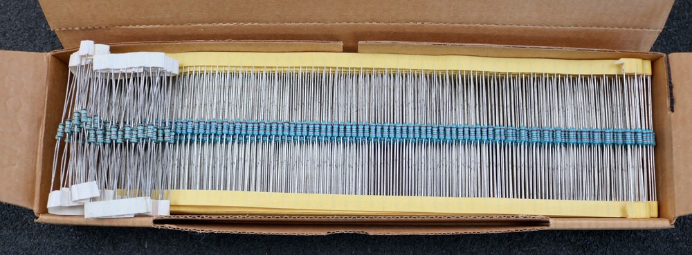 ASJ 1000x Metal Film Resistors 82.5kΩ 0.6W 82500 Ohm Tolerance 1%