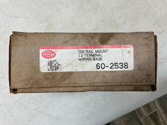 *FREE SHIPPING* FIREYE 60-2538, Wiring Base, 12 Terminal, DIN Rail Mount