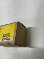 Square D 9001KM38 Fingersafe Light Module Ser H. Z-900