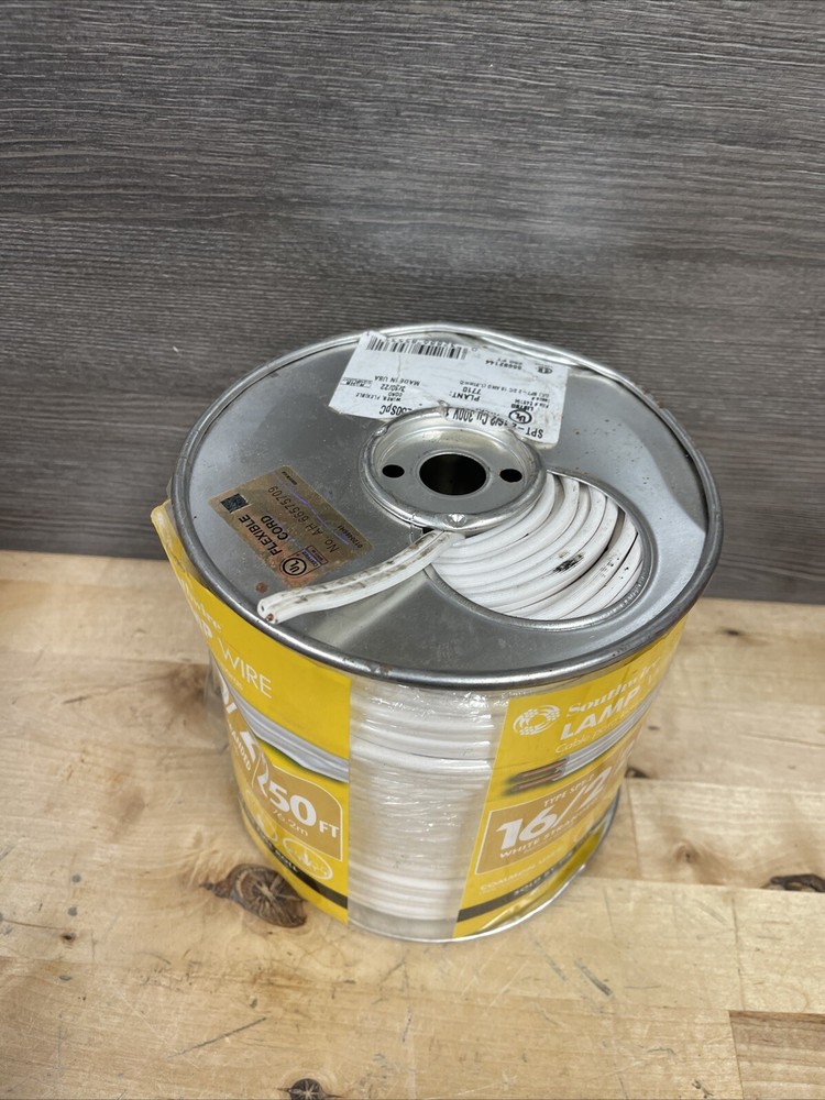 Southwire 55682144 250-Feet 16-Gauge 2 Conductor 16/2 Type SPT-2 Lamp