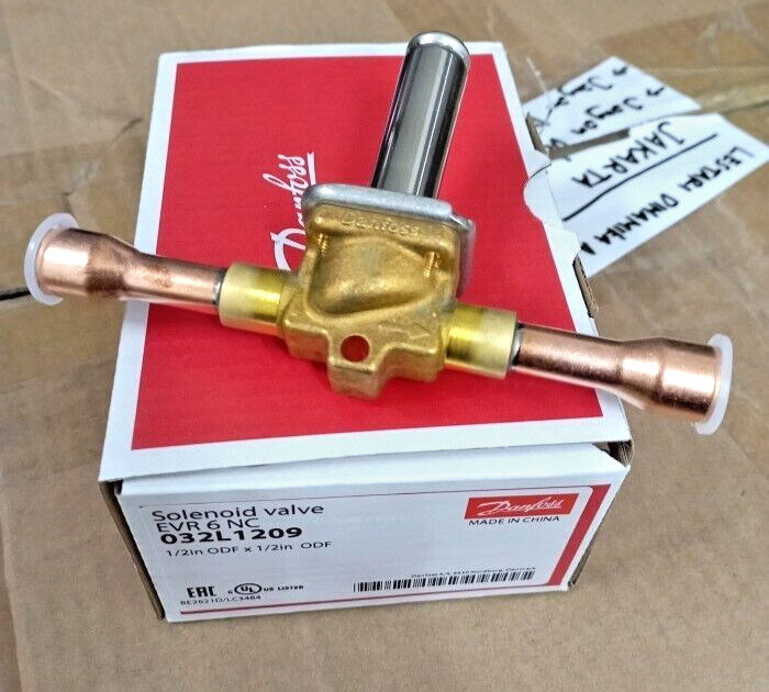 2PCS LOT- Danfoss 032L1209 Solenoid valve, EVR 6, Solder, ODF, 1/2 in- Brand New