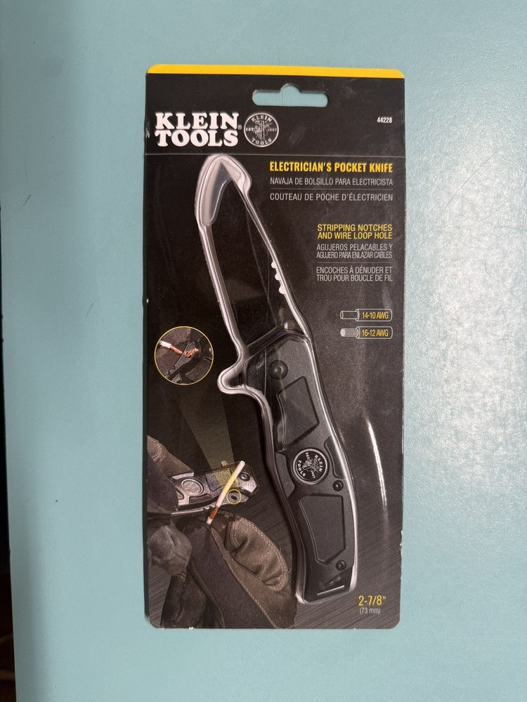 Klein Tools 44228 Electrician’s Manual Folding Pocket Knife