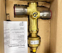 1PC Danfoss ETS 100 034G0508 Electric expansion valve,1 3/8 in- BRAND NEW
