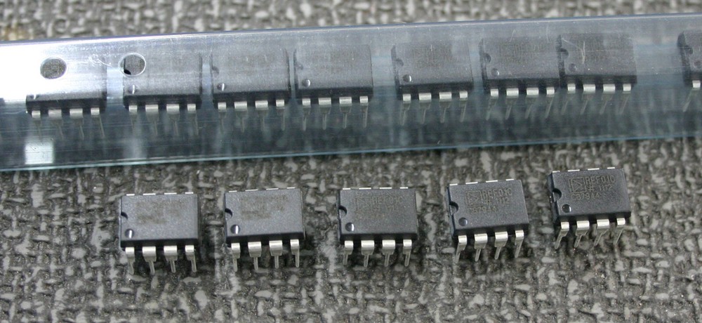 5 Pieces Analog Devices REF01C Precision Voltage Reference IC 8 Pin DIP NOS