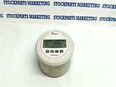 Dwyer DM-1108 DM1108 Digital Differential Pressure Gauge AS IS Fast Shipping