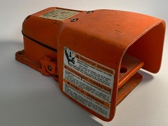 Linemaster Hercules 542-SWH Foot Switch