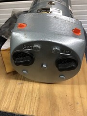 GAST vacuum pump 0523-101Q-G21DX 220-250 Volts 50Hz.
