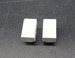 Lot of 2, HDSP-7503 7.6MM COMMON CATHODE 7 Segment LED Display RED