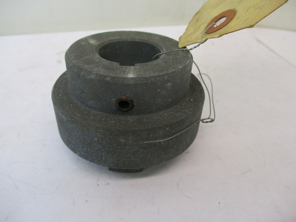 New other Bore 1-1/8″ Keyway 1/4″ Magnaloy Coupling Co. Model 200 A944AES