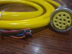 Mencom Corp Connector Cable MIN-12FPX-6 300V 4 Amp 6M