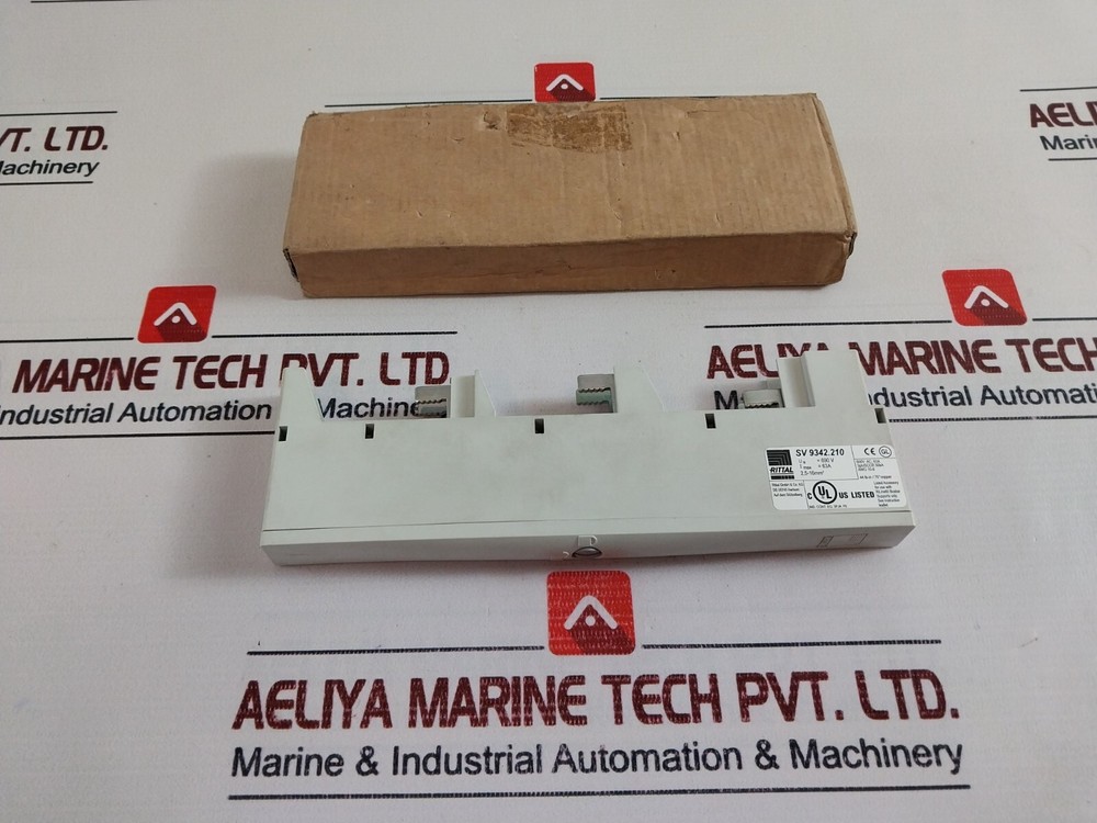 SV 9342.210 3Ph Busbar Adapter 63A 690V