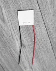 (2 pack) Thermoelectric Peltier Modules (TEC) 12 Volt 5 Amp High Quality Modules