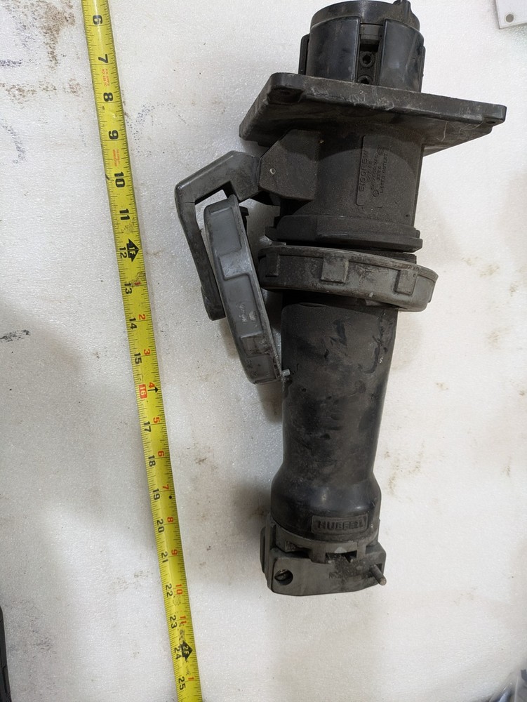 Hubbell Pin and Sleeve Plug 600V Industrial Electrical Connector Heavy Duty