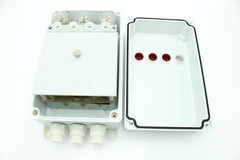 METALCHEM EP-53N105TZ Elektronisches Relais 220V 50Hz IP55 5A