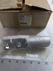 EATON Cooper Power 104723-7 Hot Line Terminal with Bolts Industrial Electrical 1