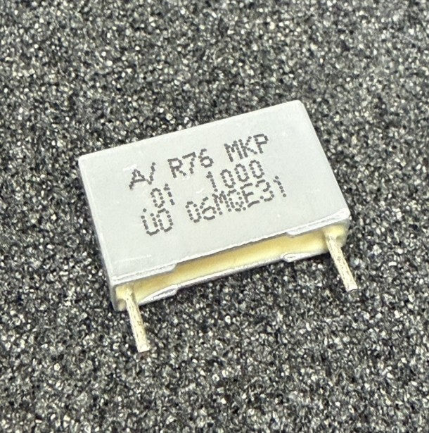 10PCS R46KI347045N0M 0.01 µF Film Capacitor 600V 1000V (1kV) Polypropylene (PP)