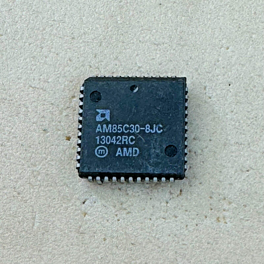 AM85C30-8JC PLCC44 Advanced Serial Communications Controller 44 pin plcc