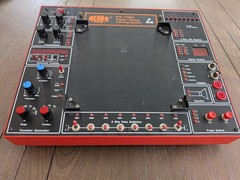K&H ETS-7000A Digital-Analog Training System Electronic Trainer