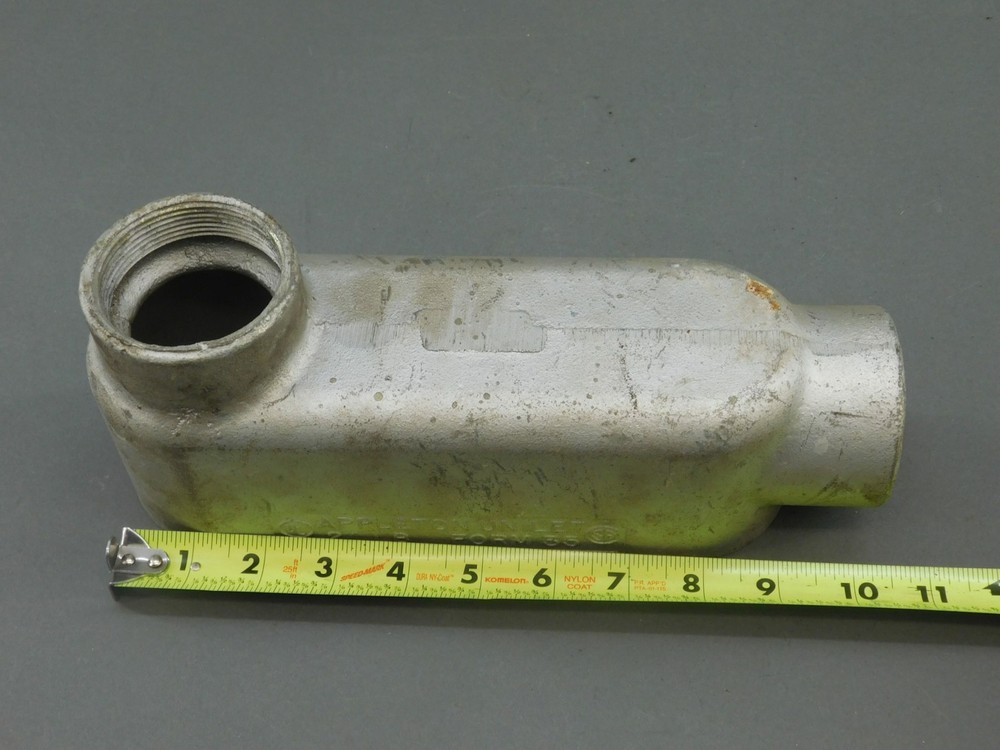 Appleton Electric Unilet 2” LB FORM 35 Conduit Outlet Body