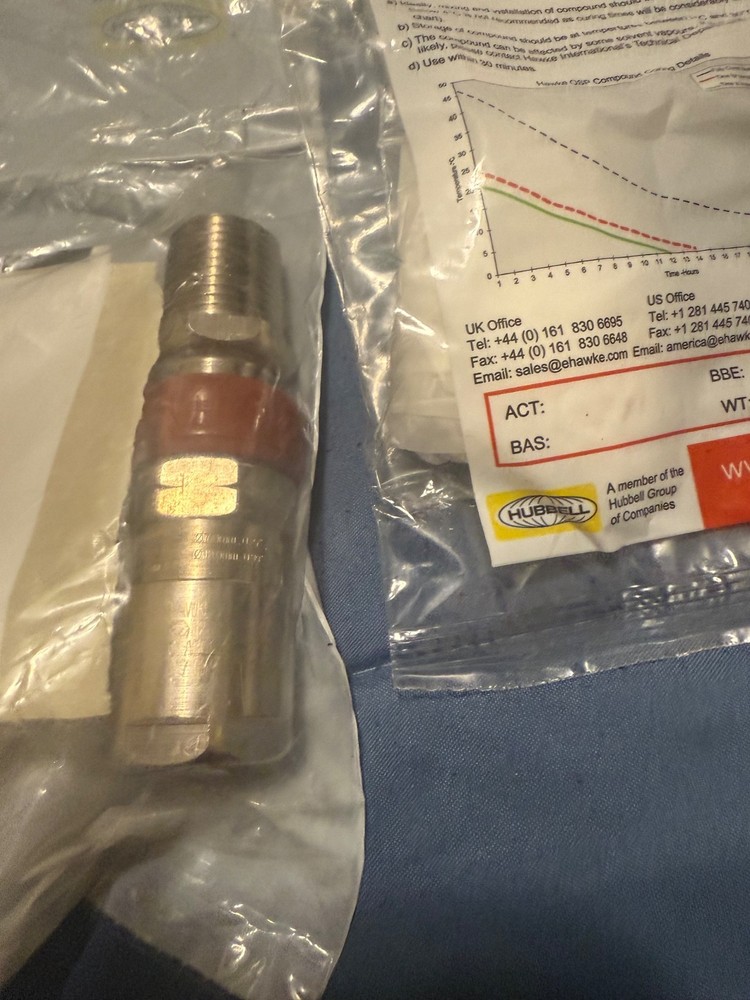 $110 FOR ALL 5!!!!!!! New 710-OS-1/2NPT Hawke Int Electrical Cable Gland